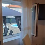 Stone House Josipa * Ražanj