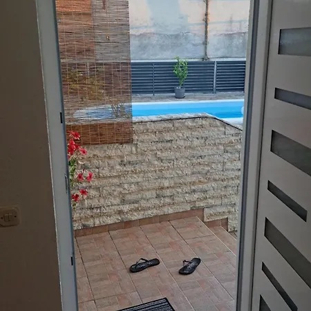 Casa de Férias Stone House Josipa