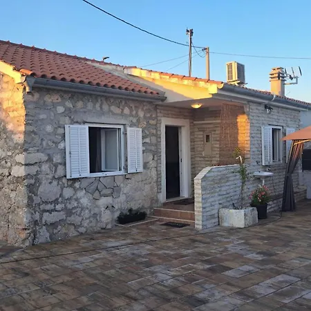 Stone House Josipa Vakantiehuis Ražanj