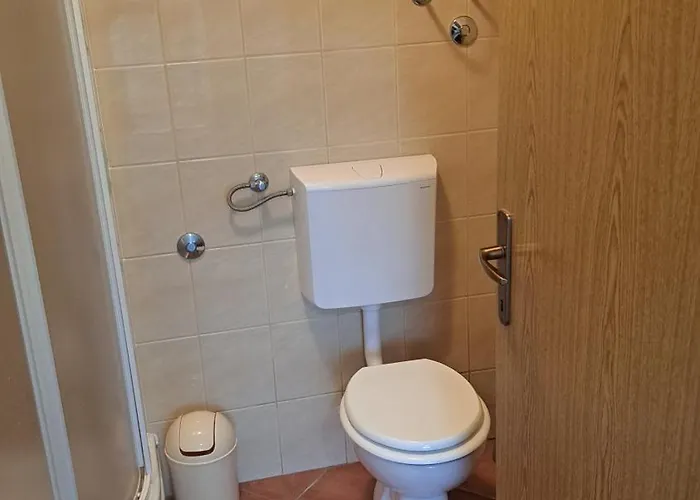 Stone House Josipa Ražanj