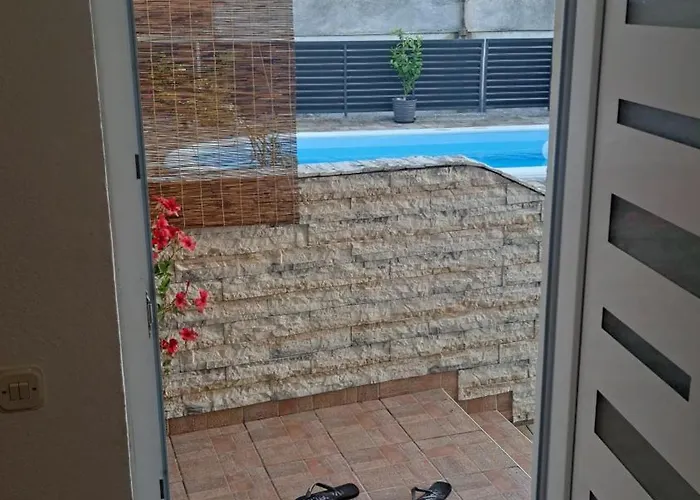 Casa de Férias Stone House Josipa