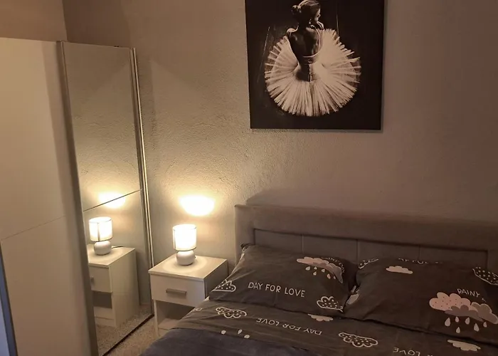 Stone House Josipa בית נופש *