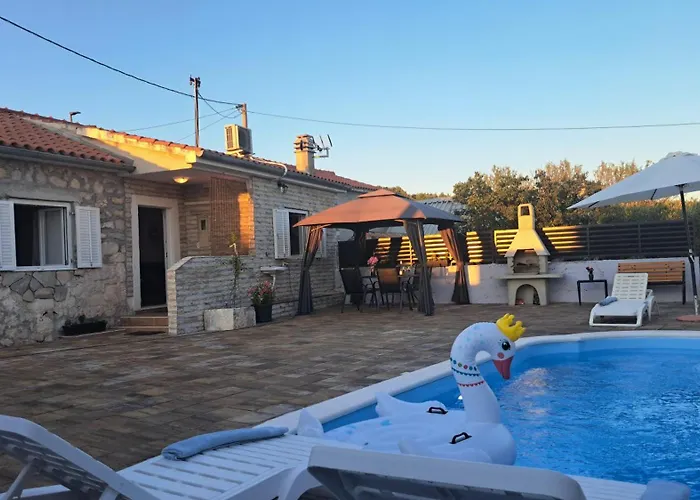 Stone House Josipa Casa de Férias